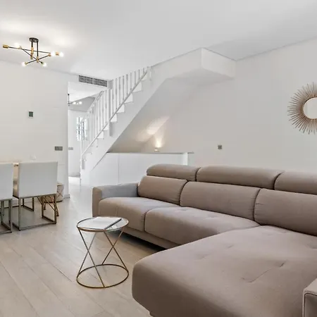 בית נופש Stunning 3 Floor House In Costa Del Golf מארבלה