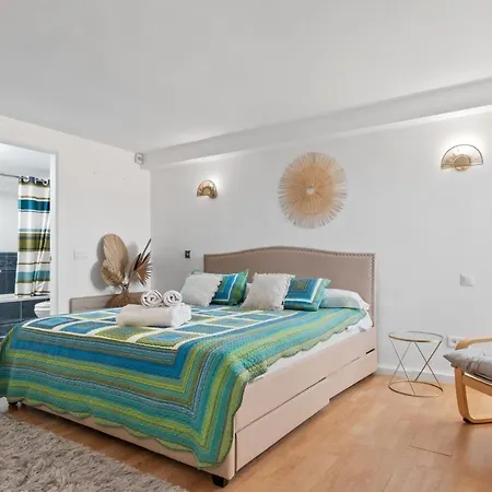 בית נופש Stunning 3 Floor House In Costa Del Golf *